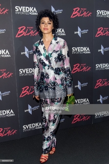 Alia Shawkat feet photo thumbnail