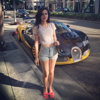 Alia Shelesh feet photo thumbnail