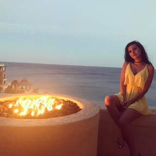 Alia Shelesh feet photo thumbnail