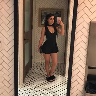 Alia Shelesh feet photo thumbnail