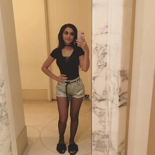 Alia Shelesh feet photo thumbnail