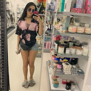 Alia Shelesh feet photo thumbnail
