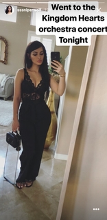 Alia Shelesh feet photo thumbnail