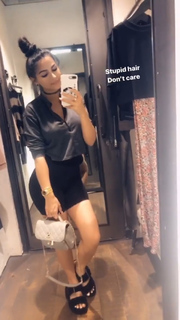 Alia Shelesh feet photo thumbnail