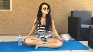 Alia Shelesh feet photo thumbnail