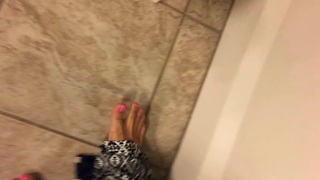 Alia Shelesh feet photo thumbnail