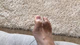 Alia Shelesh feet photo thumbnail