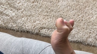 Alia Shelesh feet photo thumbnail