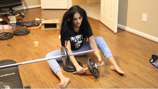Alia Shelesh feet photo thumbnail