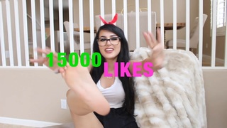 Alia Shelesh feet photo thumbnail
