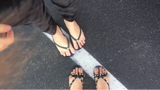 Alia Shelesh feet photo thumbnail