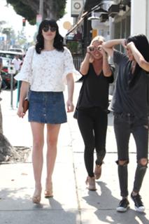 Aliana Lohan feet photo 9
