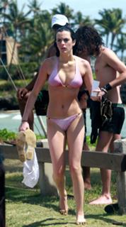 Aliana Lohan feet photo 13