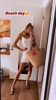 Alica Schmidt feet photo thumbnail