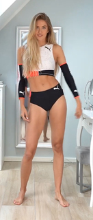 Alica Schmidt feet photo thumbnail