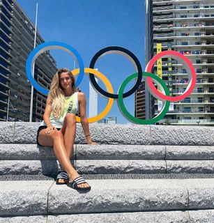 Alica Schmidt feet photo thumbnail
