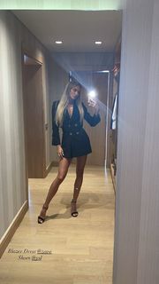 Alica Schmidt feet photo thumbnail