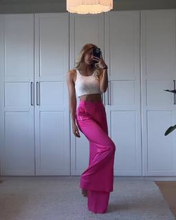 Alica Schmidt feet photo thumbnail