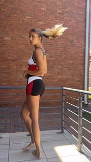Alica Schmidt feet photo thumbnail