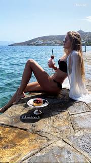 Alica Schmidt feet photo thumbnail