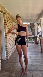 Alica Schmidt feet photo thumbnail
