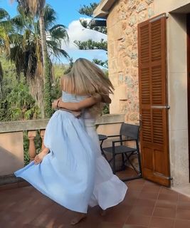 Alica Schmidt feet photo thumbnail