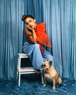 Alice Belaïdi feet photo thumbnail