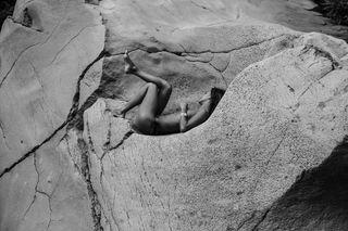 Alice Belaïdi feet photo 12