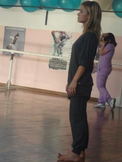 Alice Bellagamba feet photo 17