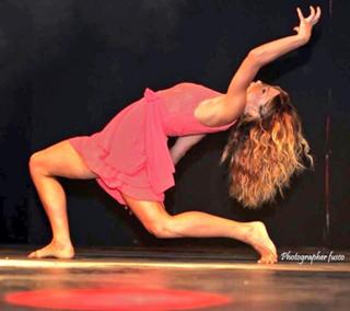 Alice Bellagamba feet photo 13