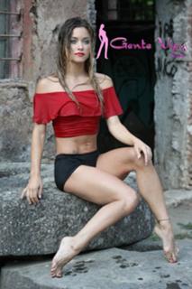 Alice Bellagamba feet photo 12