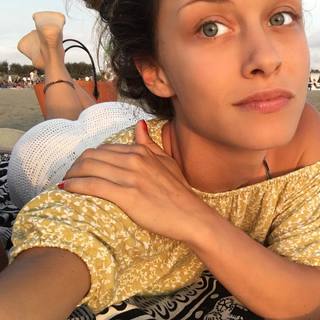 Alice Bellagamba feet photo 20