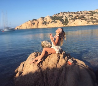 Alice Bellagamba feet photo 20
