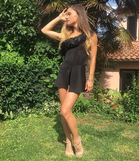 Alice Bellagamba feet photo 20