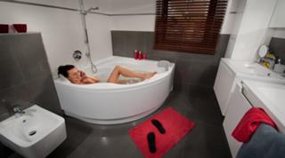 Alice Bendová feet photo 3