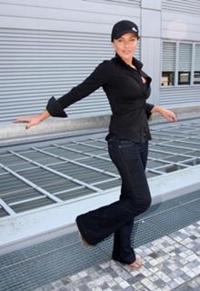 Alice Bendová feet photo 9