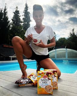 Alice Bendová feet photo 4