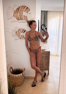 Alice Bendová feet photo 8