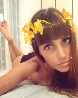 Alice Brivio feet photo 9