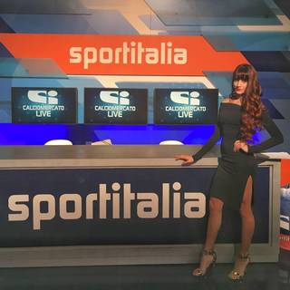 Alice Brivio feet photo 18