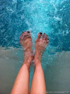Alice Chan feet photo 20