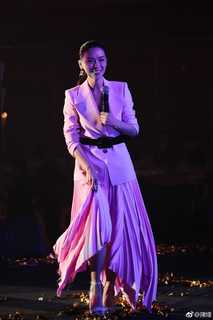 Alice Chan feet photo 3