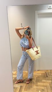 Alice De Bortoli feet photo 18
