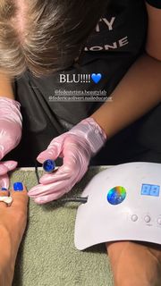 Alice De Bortoli feet photo 9