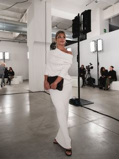 Alice De Bortoli feet photo 9