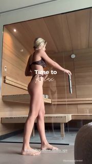 Alice De Bortoli feet photo 19