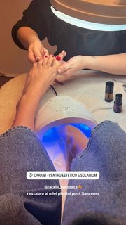 Alice De Bortoli feet photo 15