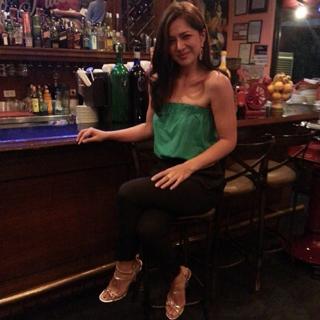 Alice Dixson feet photo 12