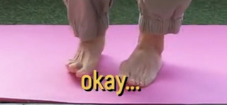 Alice Dixson feet photo 20