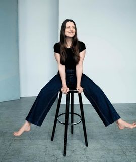 Alice Dwyer feet photo 4